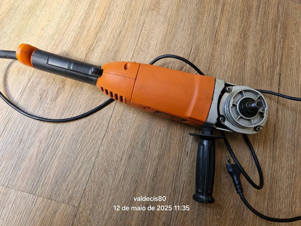 Esmeril Angular Black+Decker 1300W - Foto 2