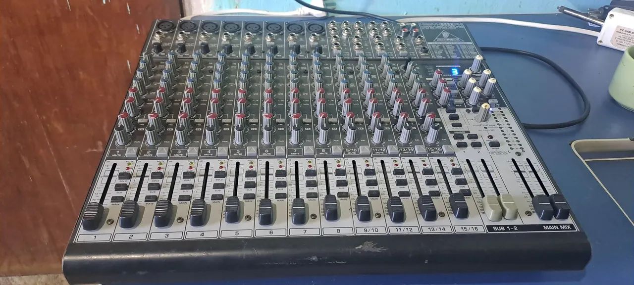 Mesa beringher xenix 2222 - Foto 3