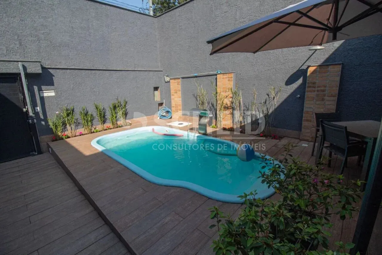 Sobrado Alto da Boa Vista 225 M², 3 suítes,sala três ambientes, cozinha palnejada, piscina
