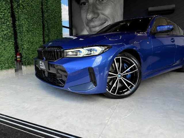 BMW 320I M SPORT 2023 - Foto 2