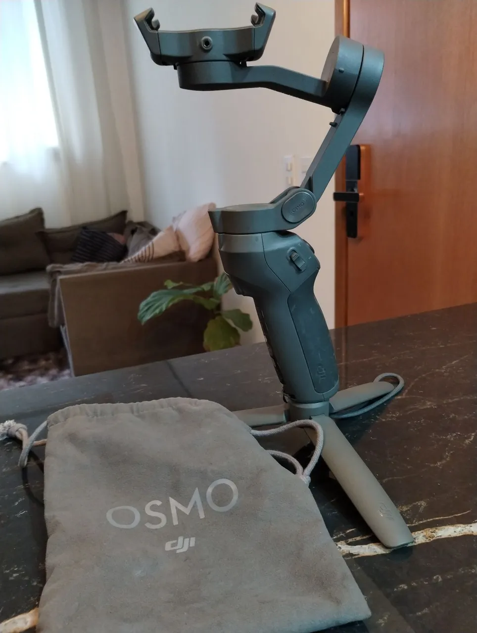 DJI Osmo Mobile - Estabilizador de Câmera para Celular