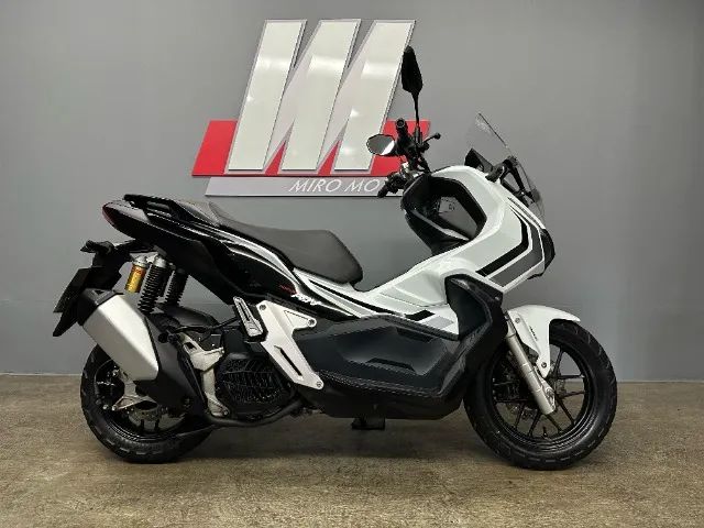 HONDA ADV 150cc (Extremamente conservada)