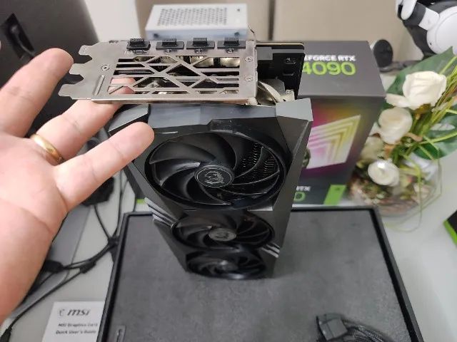 RTX 4090 GAMING TRIO MSI 24GB DDR6X - Novinha - Foto 4