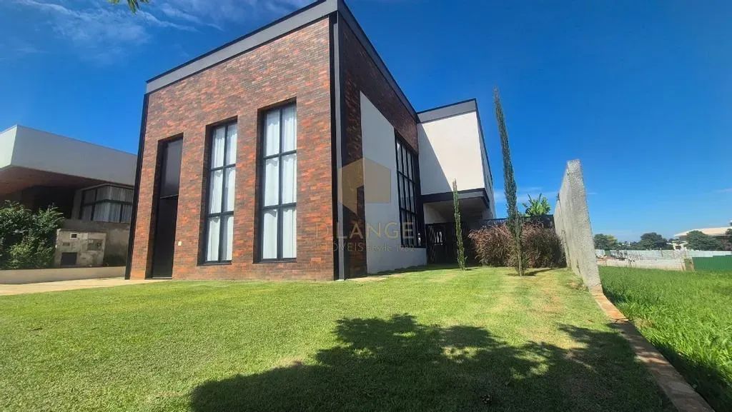 Casa de condomínio no Pedra Alta, Campinas - SP.