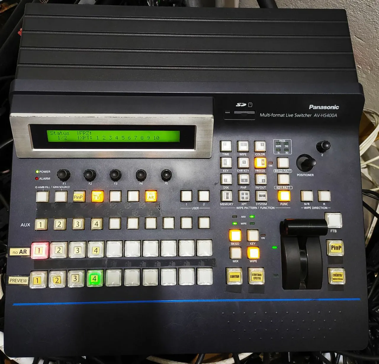 Switcher De Vídeo - Mesa De Corte - Panasonic Av-hs400a
