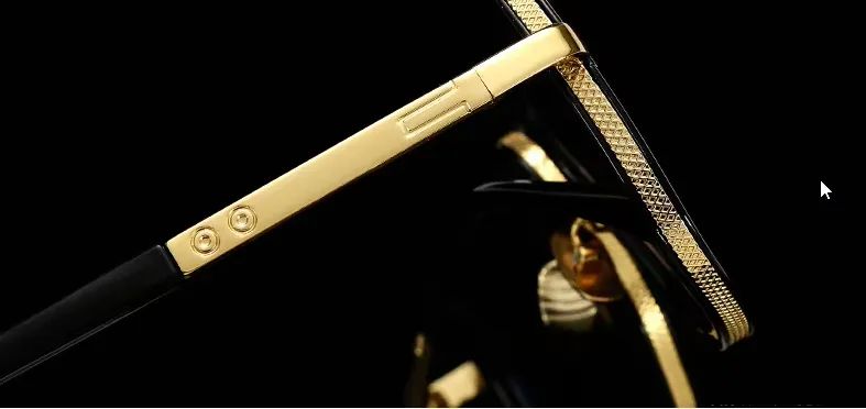 Óculos de Sol Masculino com Armação em Metal Dourado - Foto 4