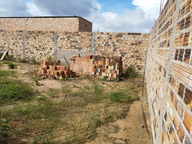 ALUGA-SE UM TERRENO URBANO NO DISTRITO INDUSTRIAL