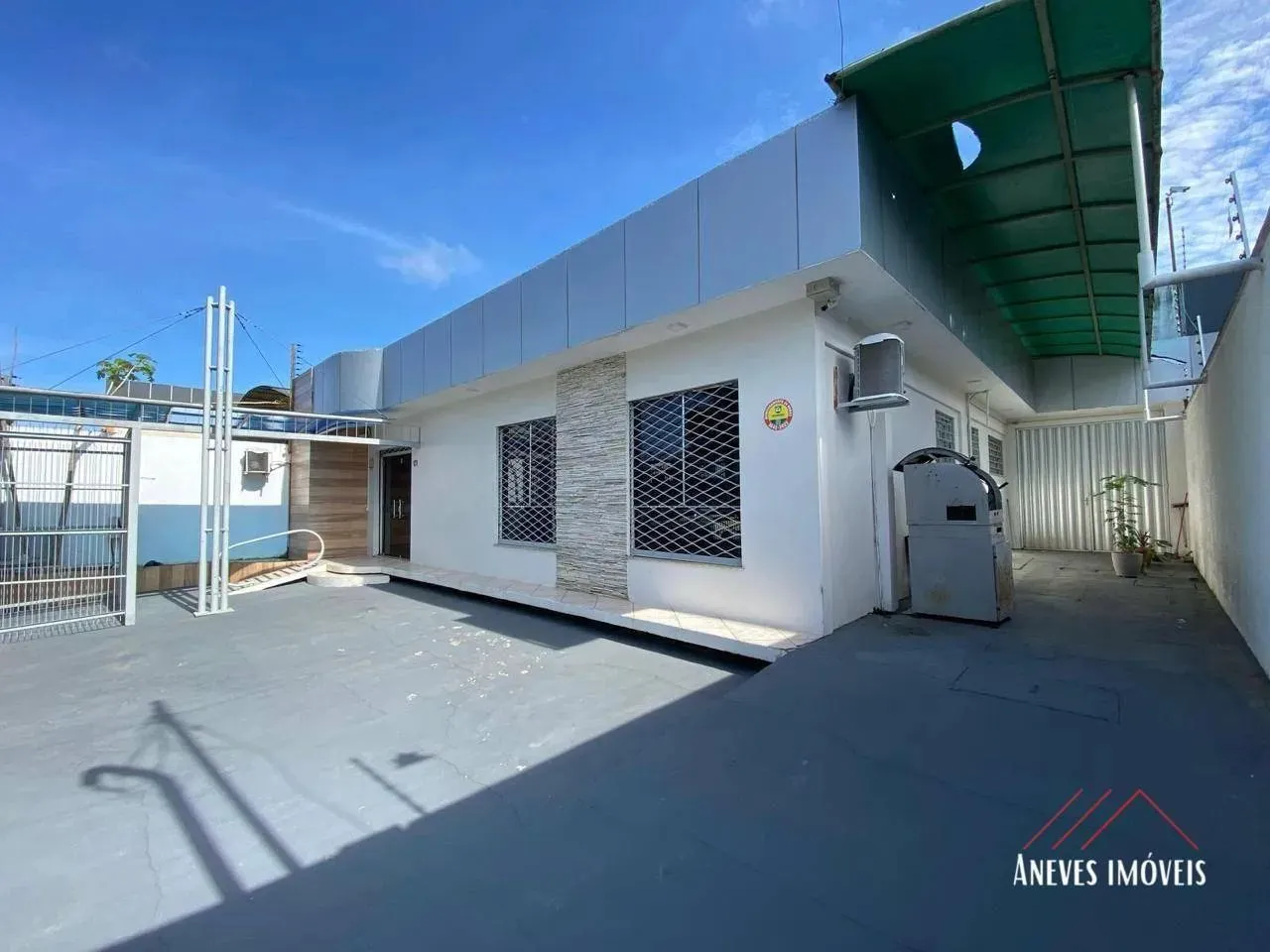 Prédio, 310 m² - venda por R$ 2.190.000 ou aluguel por R$ 11.514/mês - Parque 10 de Novemb