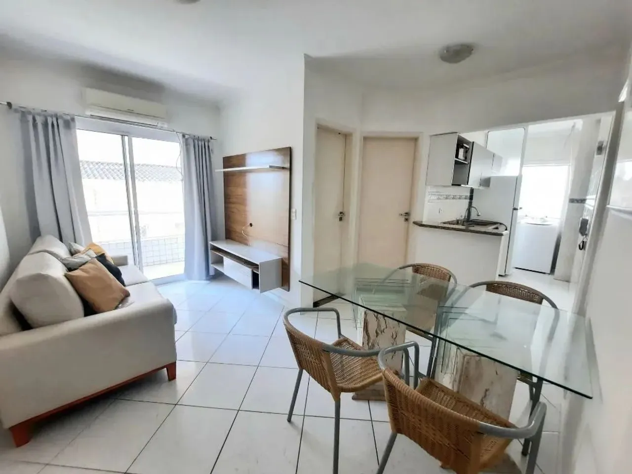 Apartamento para locação 60m², 2 quartos, (01 suíte), Canto do Forte - Praia Grande - SP
