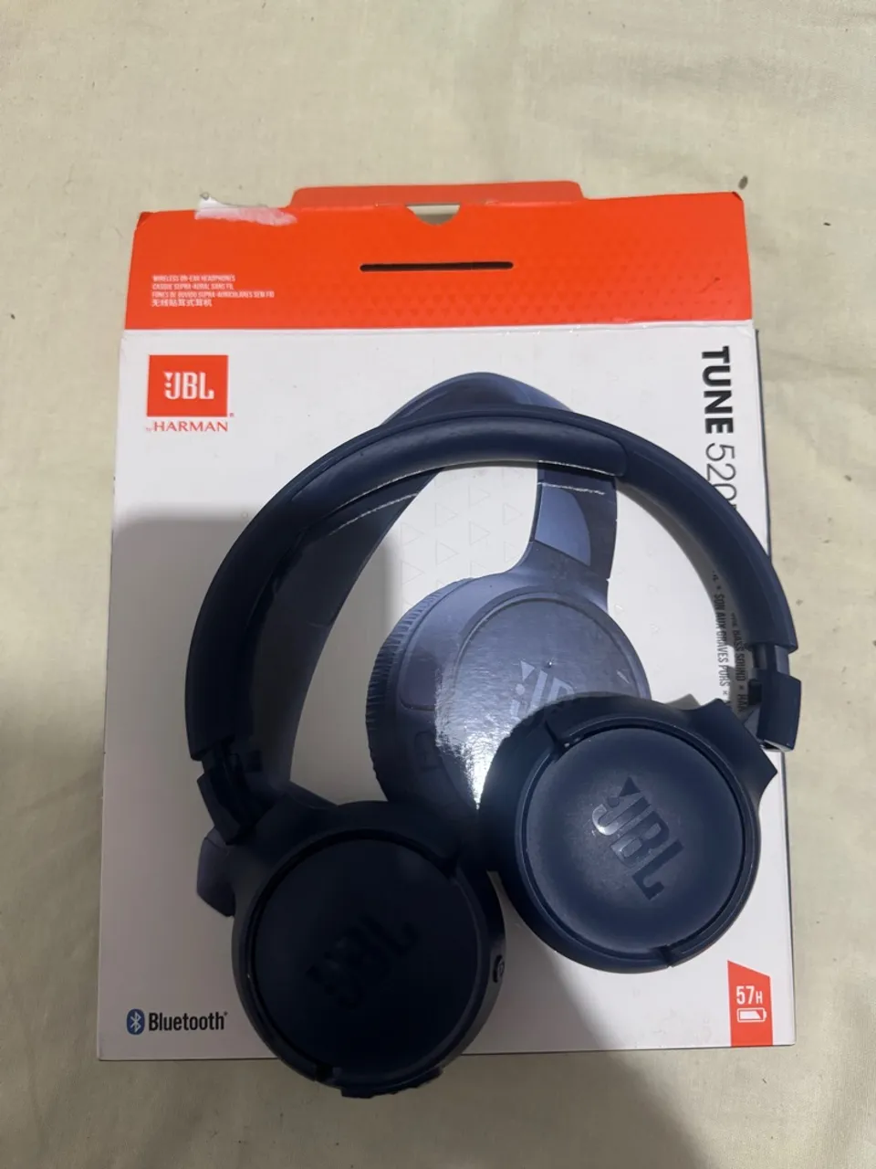 Headphone JBL Tune 520 - Sem Fio e Som de Qualidade