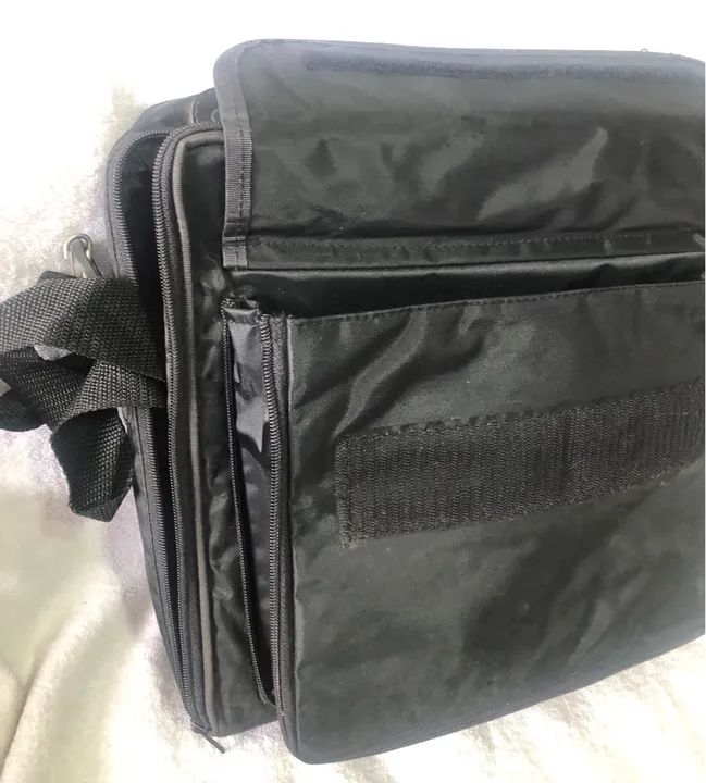 Maleta para Notebook - Preta - Foto 4
