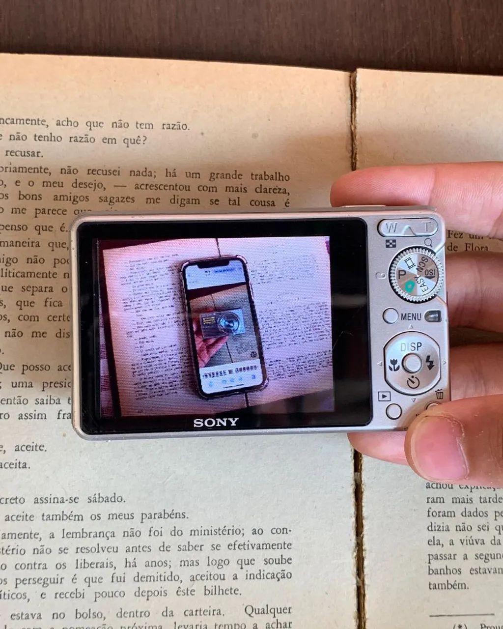câmera digital sony cybetshot dsc-s980 completa e pronta pra uso! - Foto 3