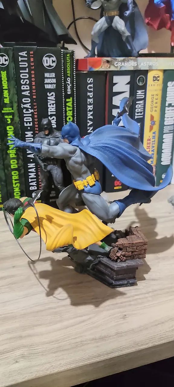 Batman e Robin Deluxe Art Scale 1/10 Série Comics - Iron Studios  - Foto 3