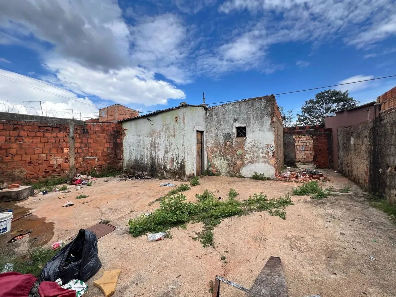 Imóvel para venda tem 125 metros quadrados em Santa Maria - Brasília - DF - Foto 2