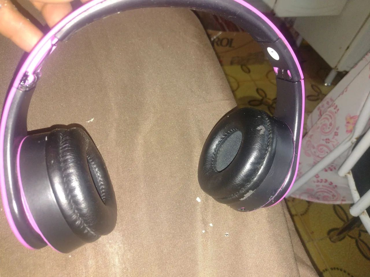 Fone sem fio exbom bluetooth FM MP3 SW 