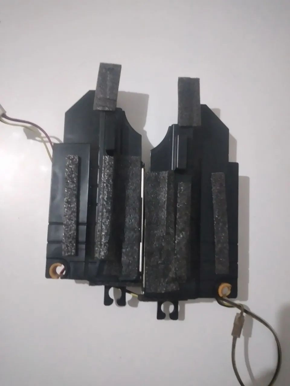 alto falante da tv Samsung ln32d550k1g está funcionando  - Foto 2