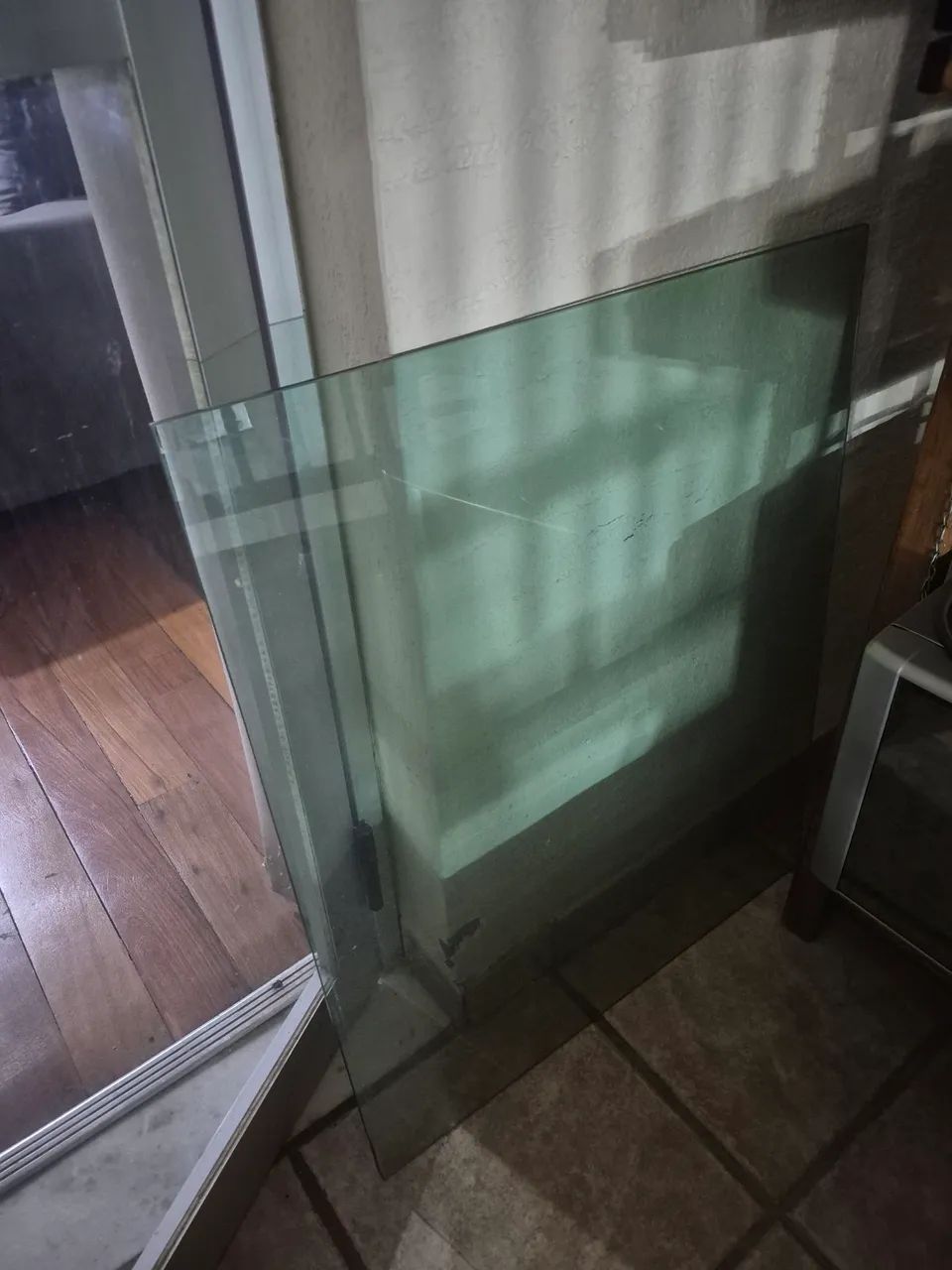 GREENISH-TEMPERED GLASS64750513849475121