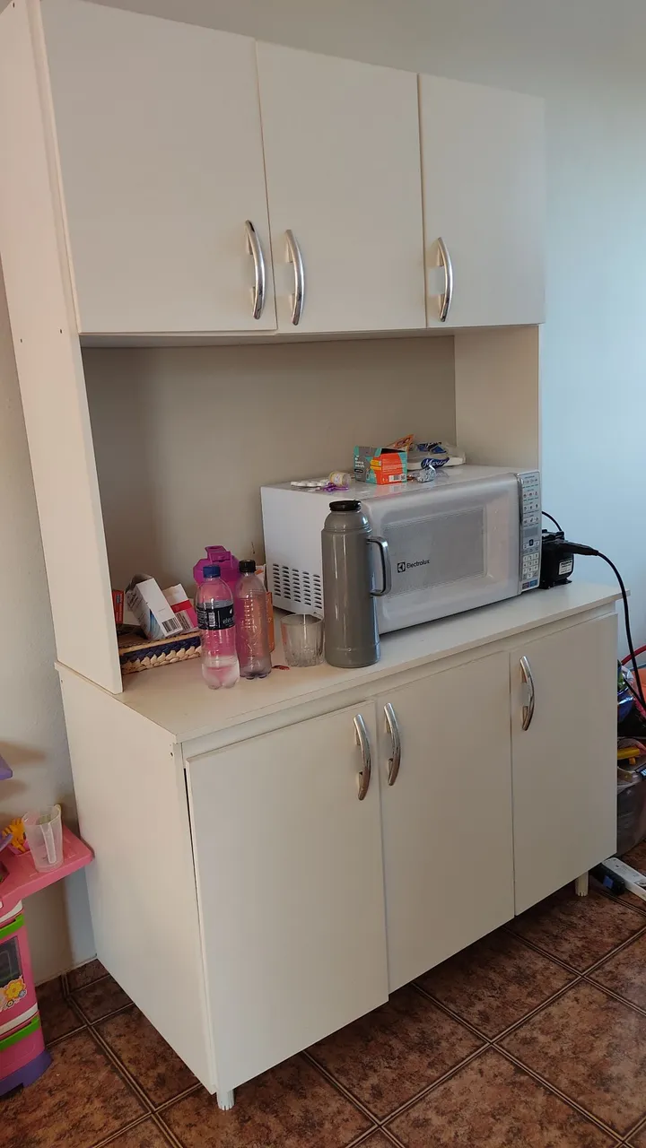 Armário de cozinha 6 portas