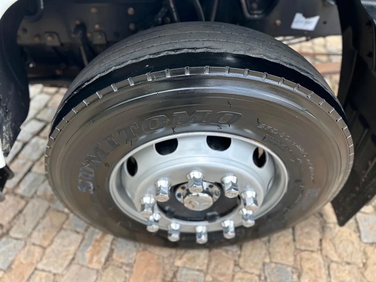 CAMINHÃO MB ATRON 1719 2014 NO CHASSI EXTRA RARIDADE  - Foto 4