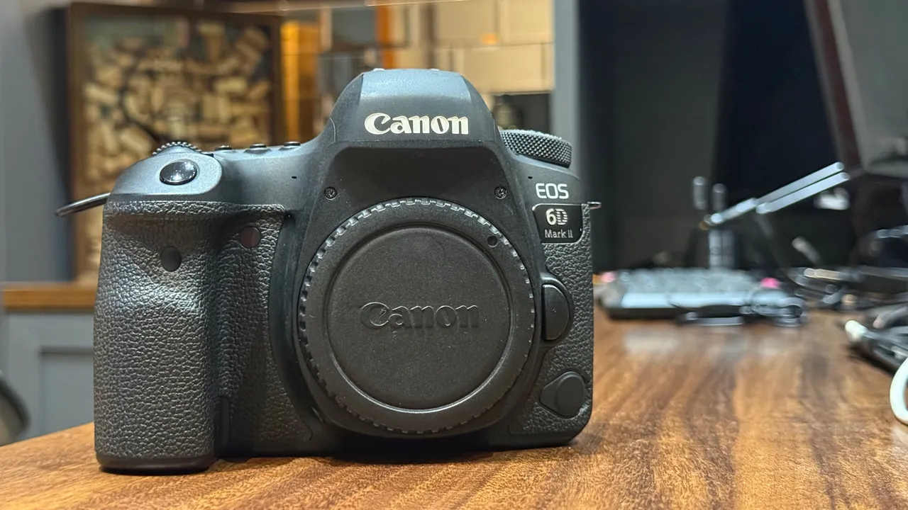 Kit fotografia Canon EOS 6D Mark II - Câmera Digital DSLR