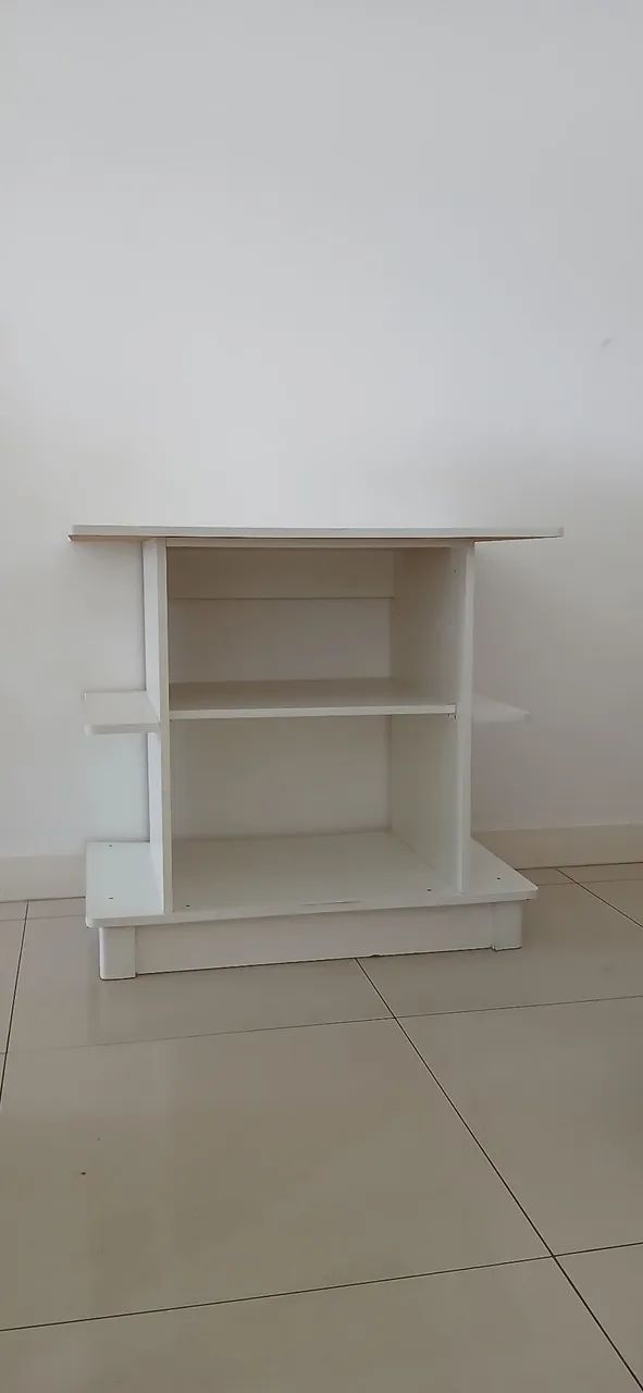 Móvel branco com prateleiras - Foto 3