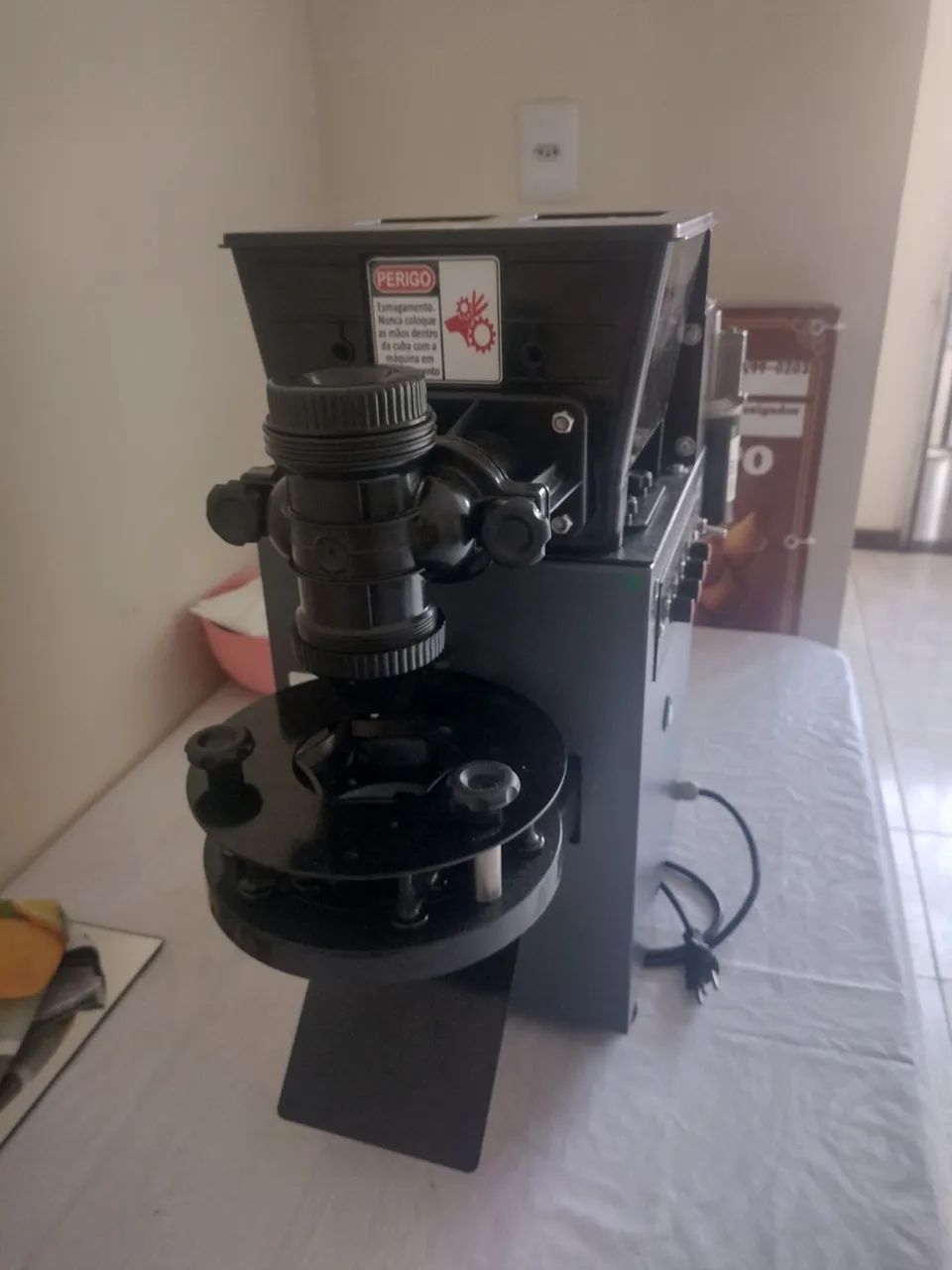 Modeladora de salgados + Fritadeira elétrica 5L - Foto 2