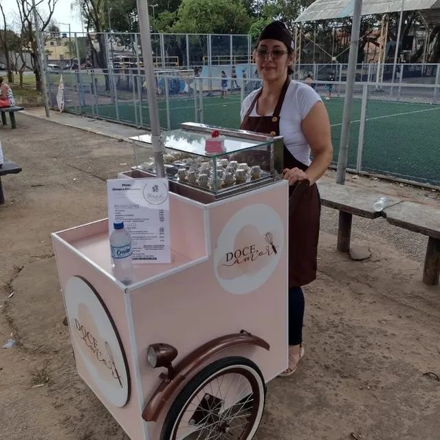 Carrinho de Doces, Salgados e Bolos - Foto 4
