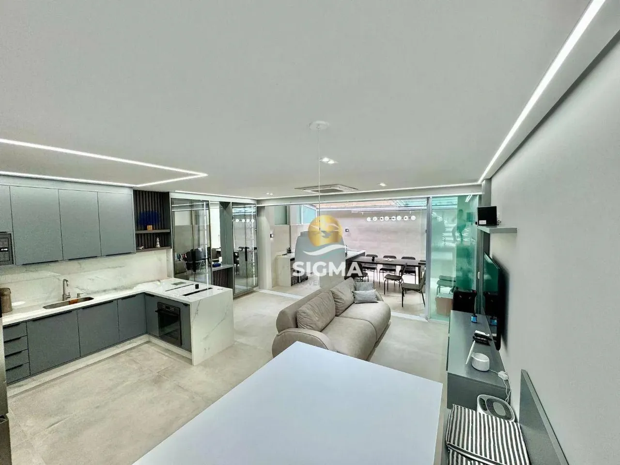 Sobrado com 3 dormitórios à venda, 110 m² por R$ 1.500.000,00 - Enseada - Guarujá/SP