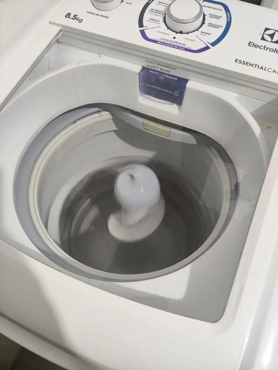 Máquina de Lavar Roupa Electrolux 8.5kg - Essencial Care