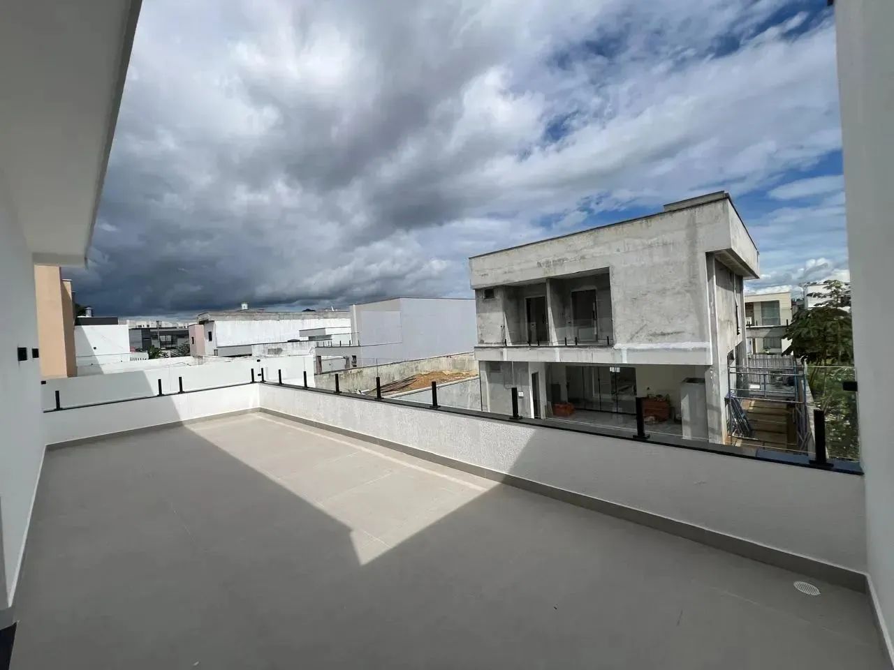 Casa Duplex no Morada dos Passaros 4 Suites s 2 Master Area Gourmet com Churrasqueira - Foto 3