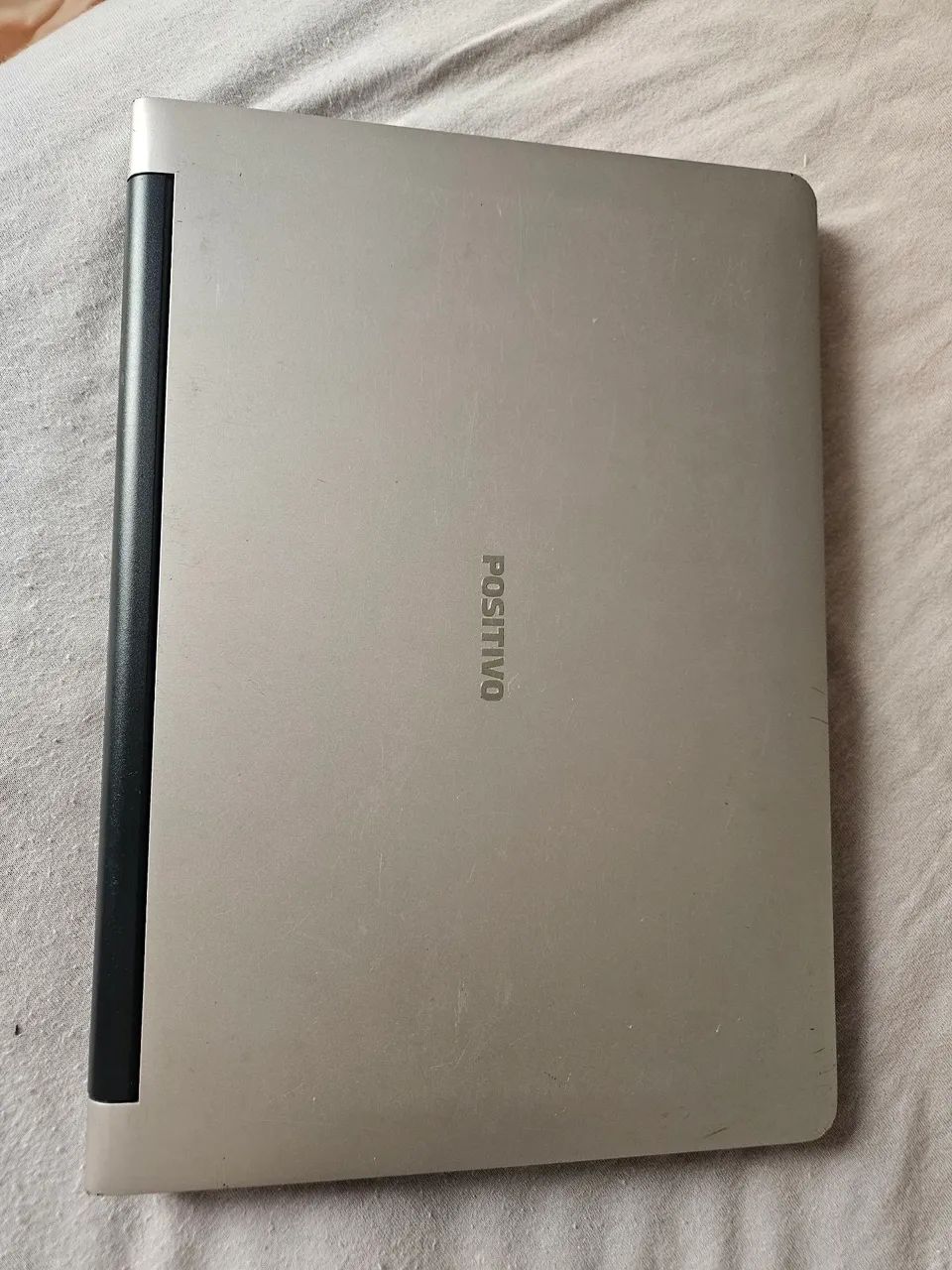 Notebook Positivo(algumas teclas tem problema para digitar)64168560397187120