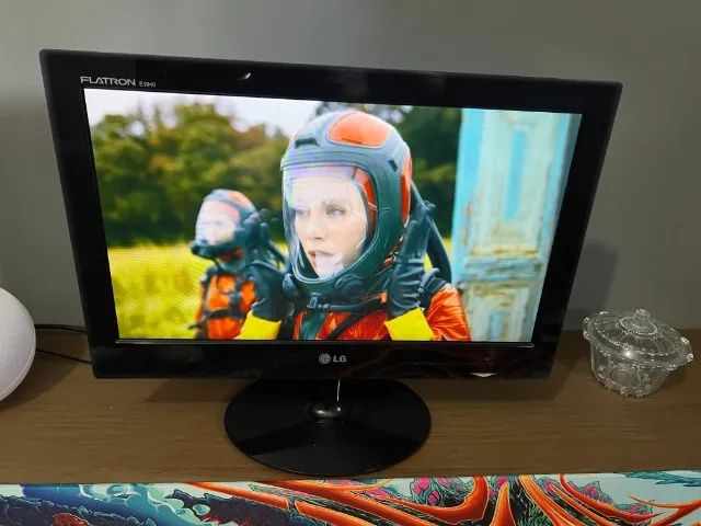 Monitor LG 19"64264608703107120