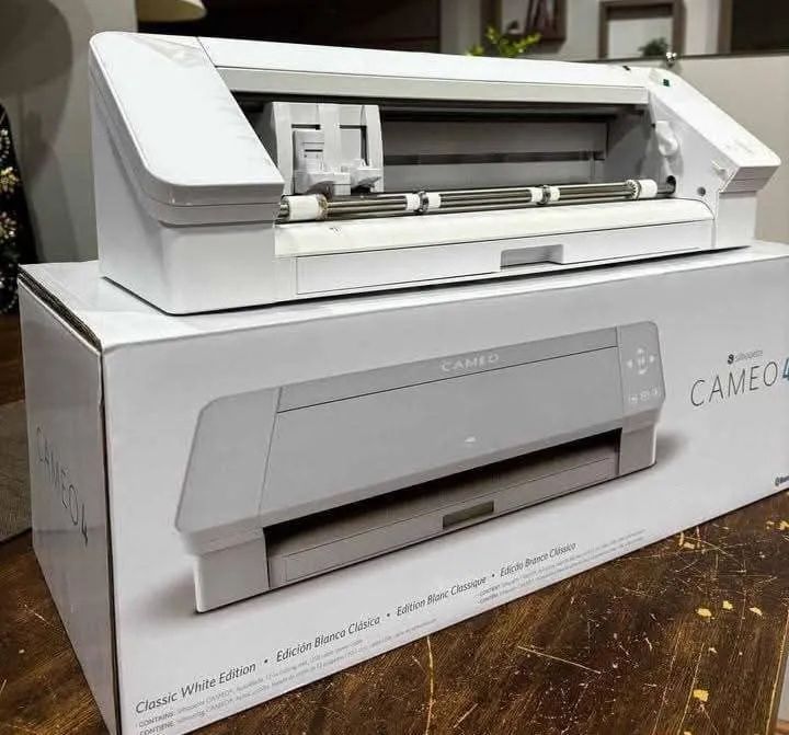 Máquina de corte cameo 4 