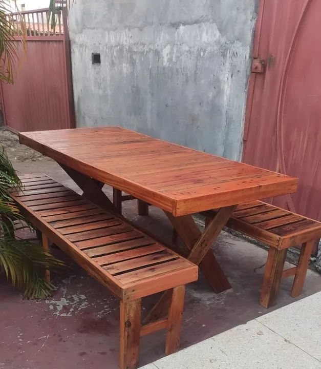 Kit de Mesa com Bancos em Madeira  - Foto 2