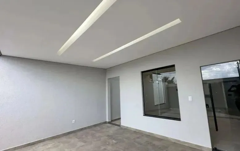 Casa (Padrão), com 3 quartos e 1 banheiros à Venda, 98 m² em Curitiba/PR