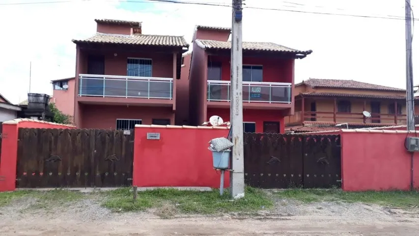 Lindo biplex de 02 quartos em Unamar