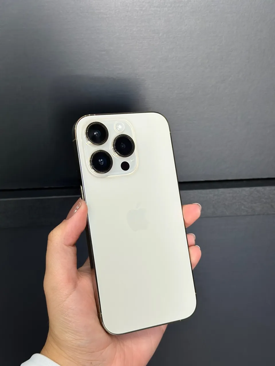 iPhone 14 Pro 128gb Dourado - Semi novo