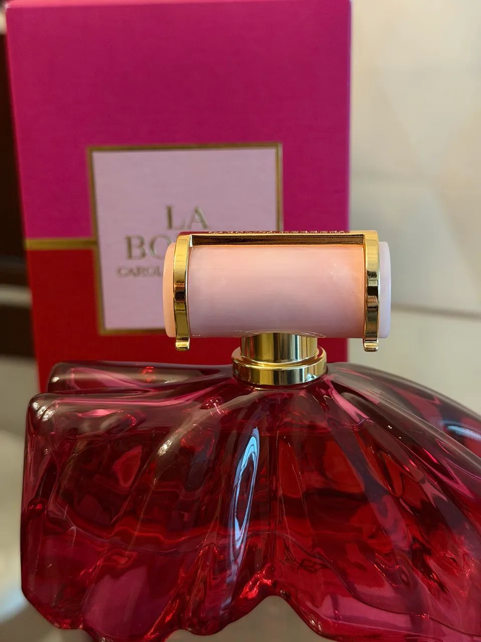 Perfume La Bomba Carolina Herrera 80ml - Foto 4