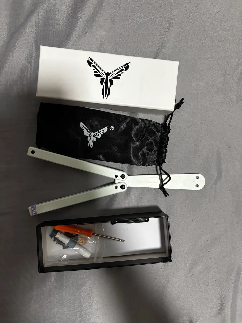 Faca de treino balisong