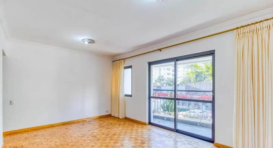 Apartamento para venda em Moema com 3 quartos, sendo 1 suíte, 95m² - Foto 4