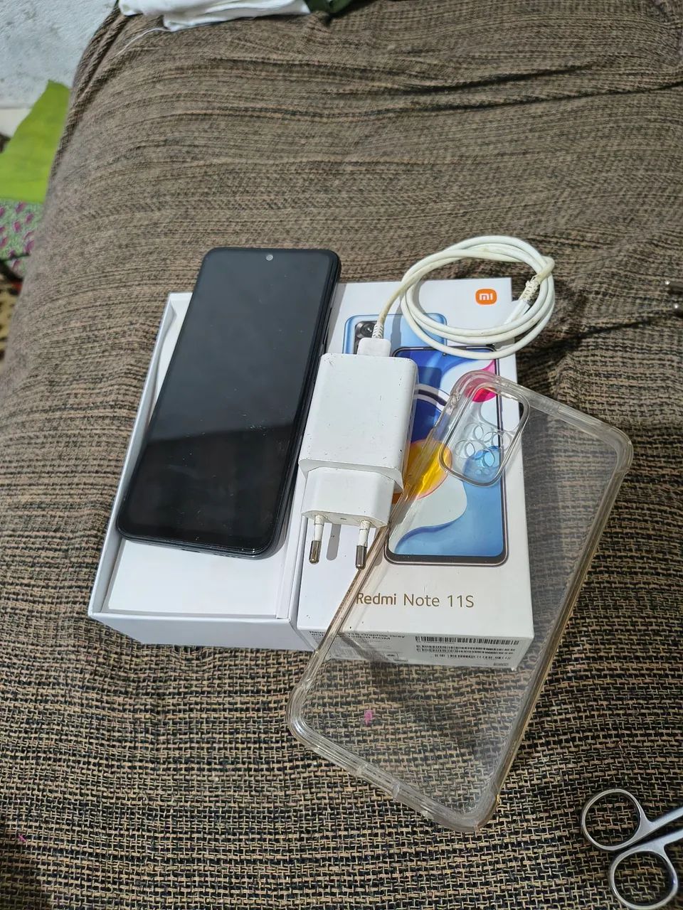 Celular Redimi note 11s - Foto 2