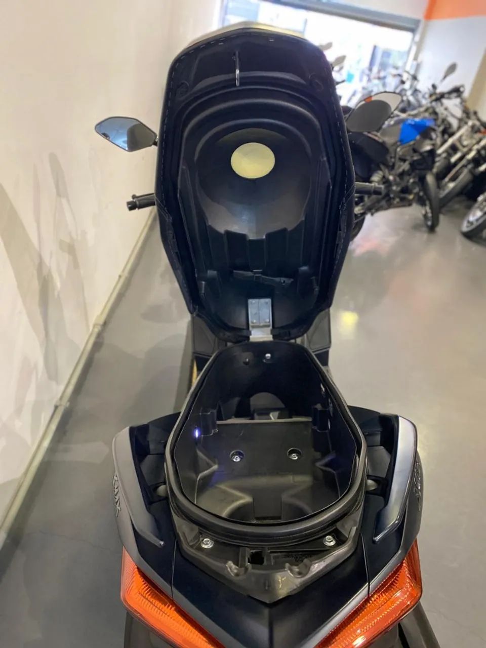 Yamaha Xmax 250 Abs - Foto 4