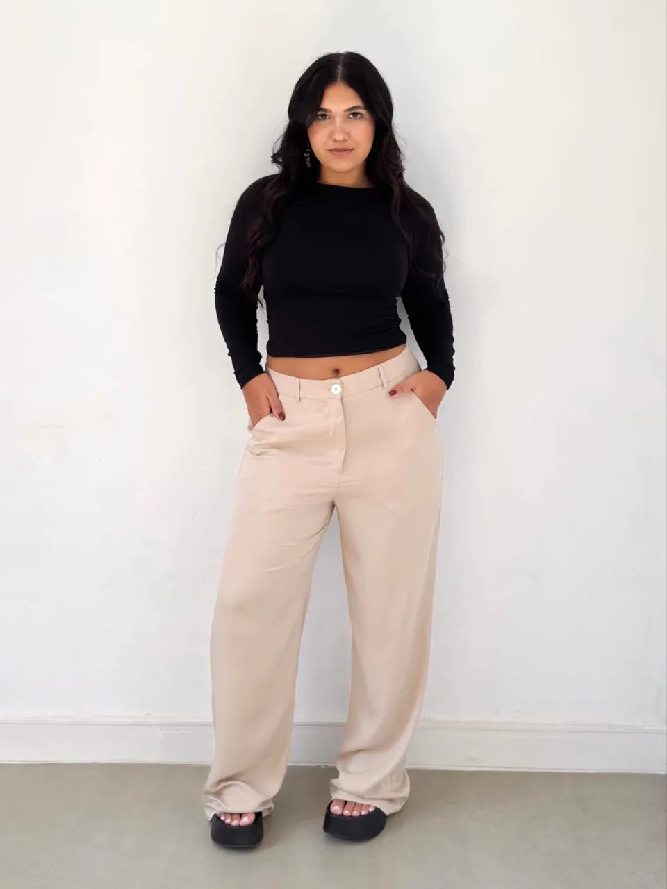 Calça areia Callerio