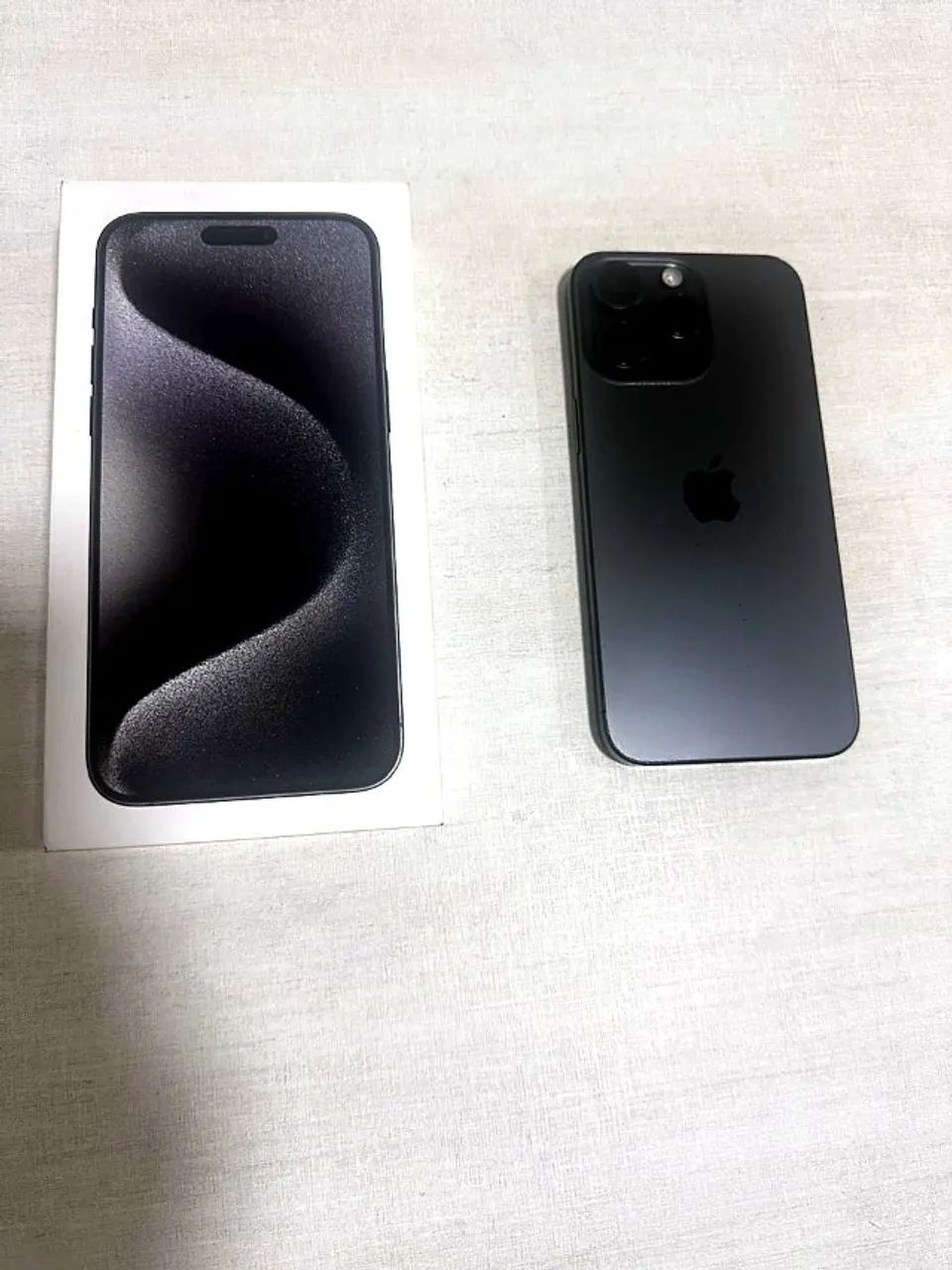 iPhone 15 Pro Max 256GB - Titânio Preto - Foto 4