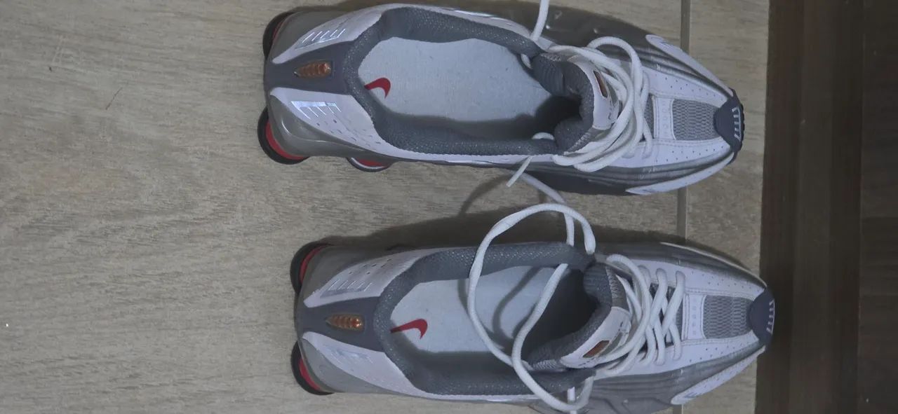 Tênis Nike Shox r4 original  - Foto 2
