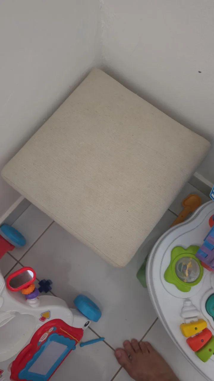 Vendo poltrona para amamentação - Foto 4
