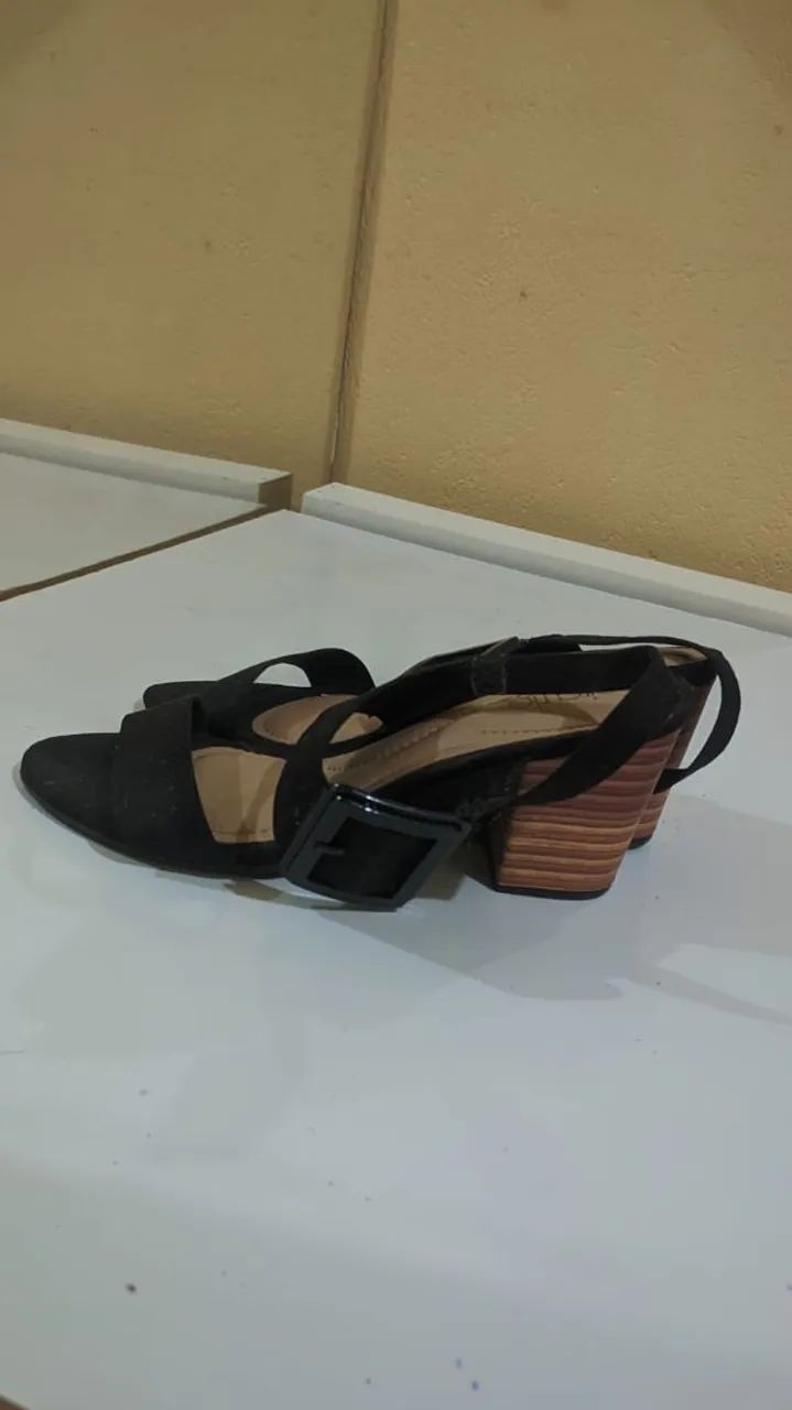Vendo sandália beira rio - Foto 2