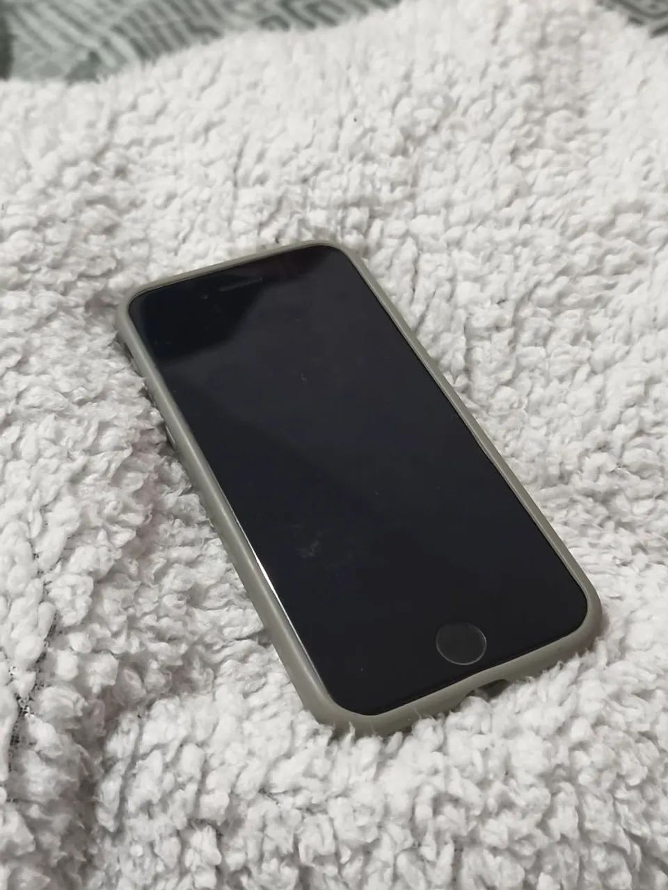 iPhone 8 funcionando perfeitamente capacidade 99%?