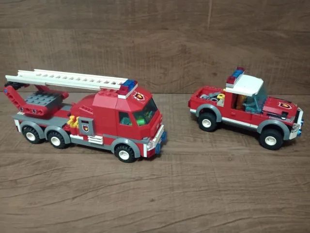 Conjunto Lego Caminhão de bombeiro e jipe de resgate original - Foto 2