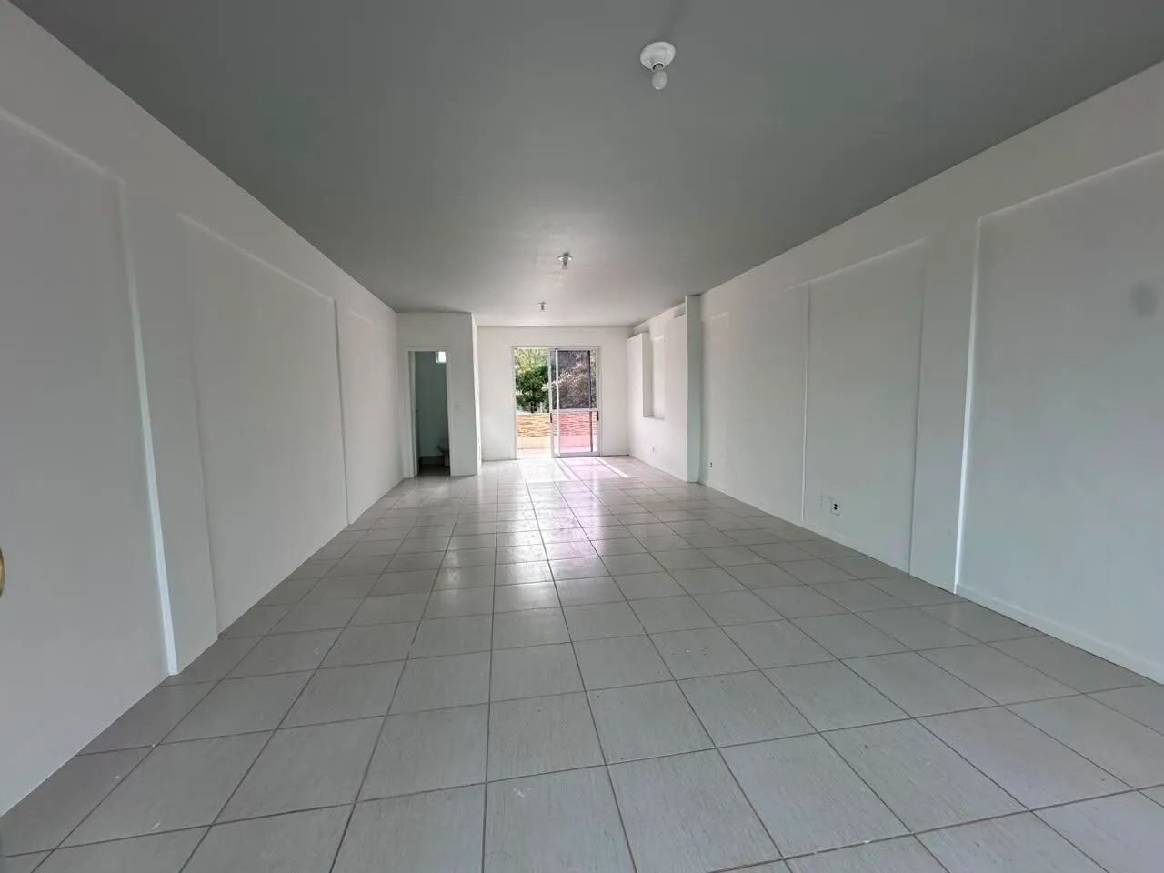 Sala comercial em Campeche Leste, Florianópolis/SC - Foto 3